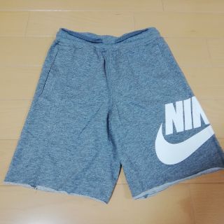 ナイキ(NIKE)のNIKE ナイキ ハーフパンツ 150 大人気 新品  スウェット(パンツ/スパッツ)