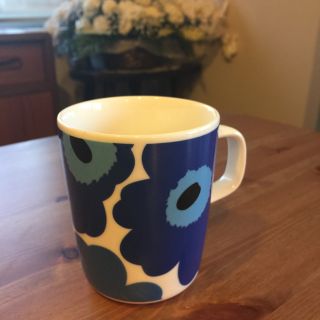 マリメッコ(marimekko)のマリメッコ マグカップ(グラス/カップ)