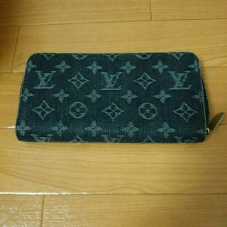 ルイヴィトン(LOUIS VUITTON)のルイヴィトンのデニムの長財布(財布)