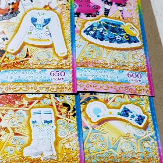 タカラトミーアーツ(T-ARTS)のプリチャン スクール☆ガールブルーチェックコーデ一式(カード)