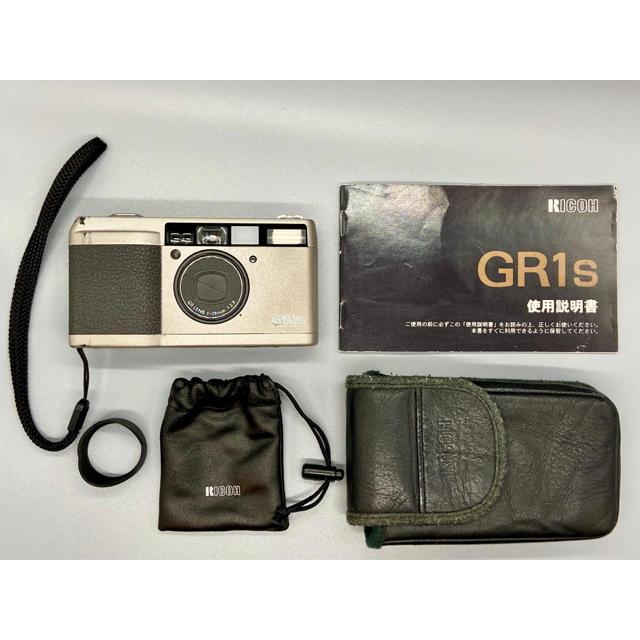 Ricoh GR1s Silver ケース・説明書・ストラップ、フード付属カメラ