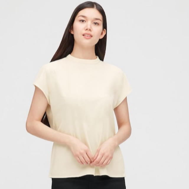 UNIQLO(ユニクロ)の美品　グレープジャージースタンドカラーT レディースのトップス(Tシャツ(半袖/袖なし))の商品写真