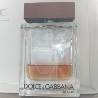 ドルチェアンドガッバーナ(DOLCE&GABBANA)のオードトワレ　the one(香水(男性用))