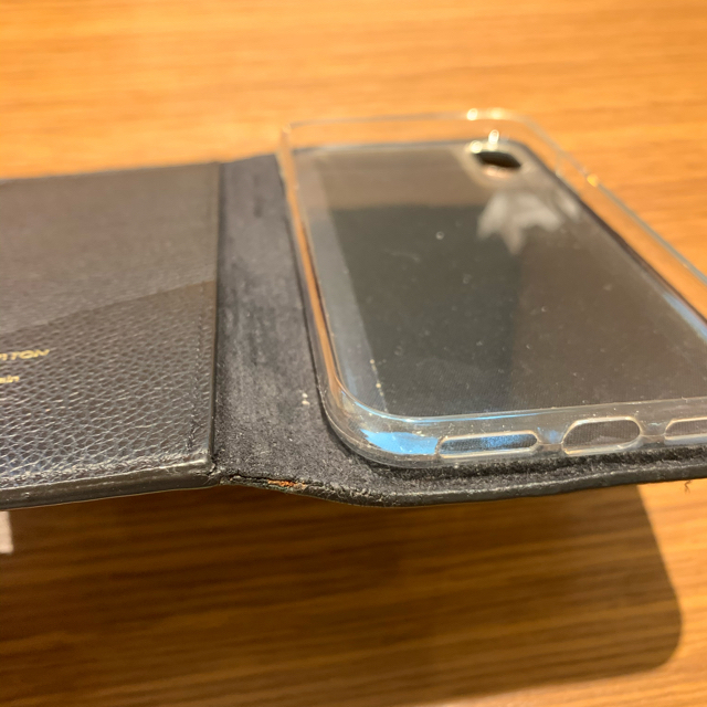 LOUIS VUITTON(ルイヴィトン)のルイヴィトン　iPhone XR ケースカバー　 スマホ/家電/カメラのスマホアクセサリー(iPhoneケース)の商品写真