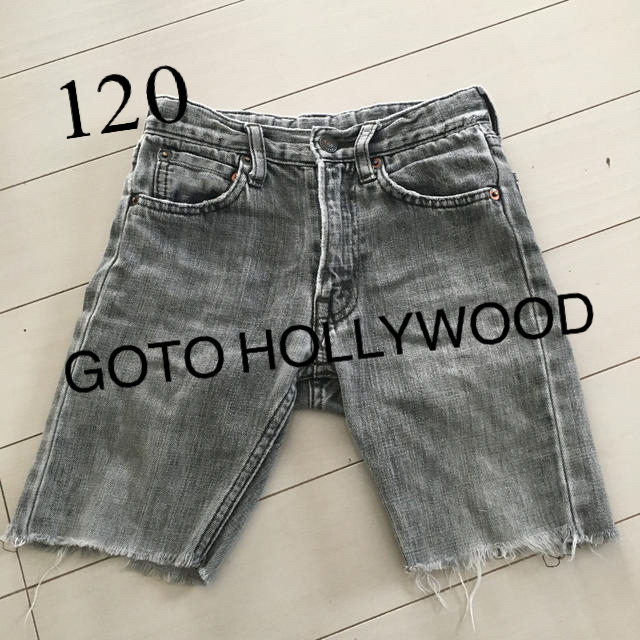 GO TO HOLLYWOOD(ゴートゥーハリウッド)のGO TO Hollywood デニムアンドダンガリー   短パン　120 キッズ/ベビー/マタニティのキッズ服男の子用(90cm~)(パンツ/スパッツ)の商品写真