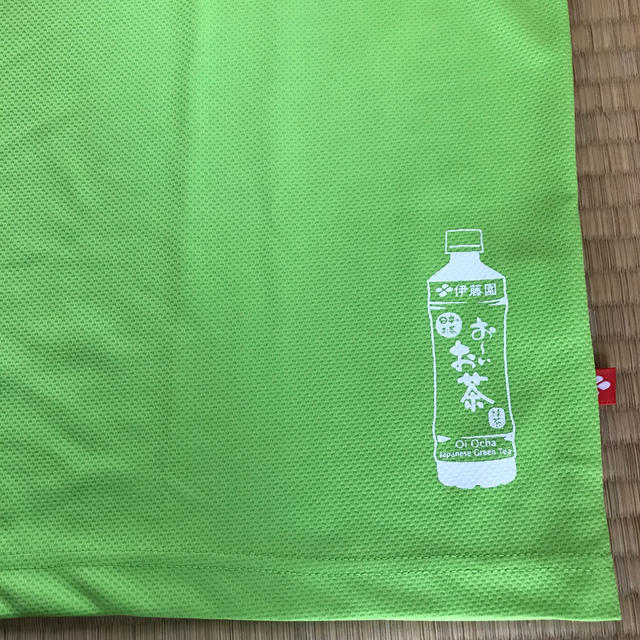 伊藤園(イトウエン)の懸賞当選品　伊藤園　Tシャツ エンタメ/ホビーのコレクション(ノベルティグッズ)の商品写真