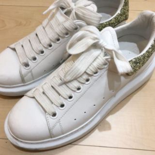 アレキサンダーマックイーン(Alexander McQueen)のスニーカー(スニーカー)