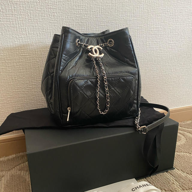 専用☆☆CHANEL 人気完売チェーンショルダー巾着新品