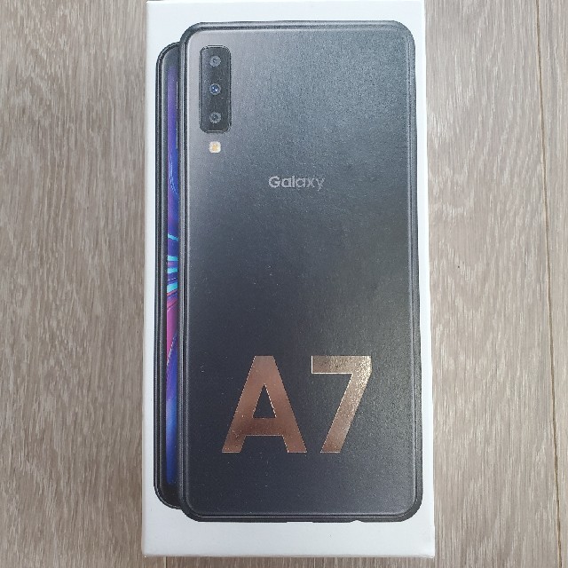 新品 Galaxy a7