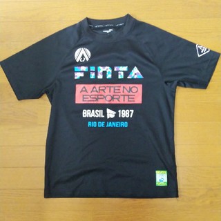 【お値下げ】FINTA プラクティスシャツ　黒　メンズMサイズ(ウェア)