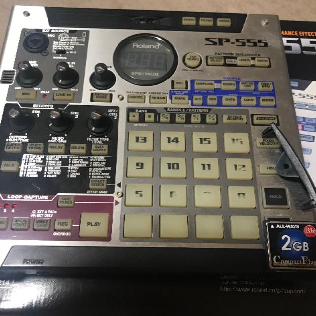 BOSS(ボス)のサンプラー　SP-555 楽器のDJ機器(その他)の商品写真