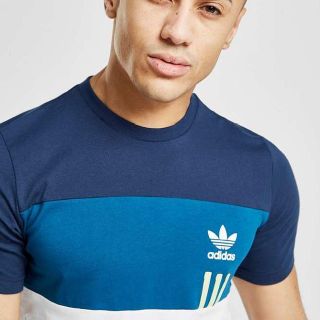 アディダス(adidas)の海外店舗限定モデル 新品未使用 adidas originals tee(Tシャツ/カットソー(半袖/袖なし))