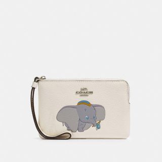 コーチ(COACH)のcoach ダンボ　ディズニー　Disney ポーチ　リストレット　白　新品(ポーチ)