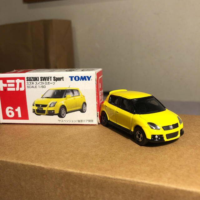 Takara Tomy(タカラトミー)のトミカ　スウィフトスポーツ　美品❗️ エンタメ/ホビーのおもちゃ/ぬいぐるみ(ミニカー)の商品写真