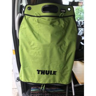 スーリー(THULE)の【専用】スーリー　下駄箱とテーブルセット(車内アクセサリ)