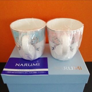 ナルミ(NARUMI)のNARUMI ☆ マグカップ　2個  セット　ナルミ ペア  箱入り　新品(グラス/カップ)