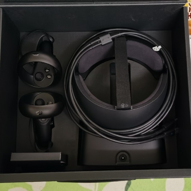 訳あり オキュラスOculus Rift S PC VRヘッドセット 送料無料 即購入可 PC周辺機器 訳あり オキュラスOculus Rift S PC VRヘッドセット 送料無料 即購入可 PC周辺機器