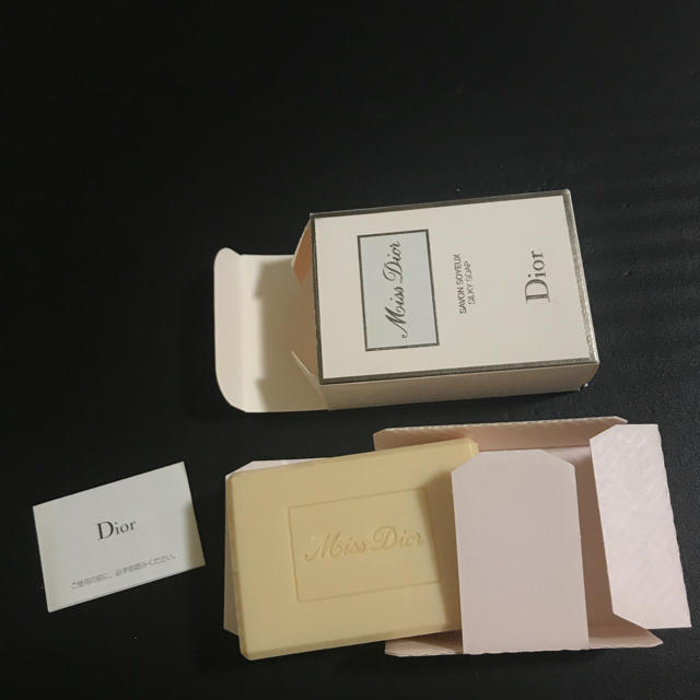 Dior(ディオール)のディオール　石鹸　150g コスメ/美容のボディケア(ボディソープ/石鹸)の商品写真