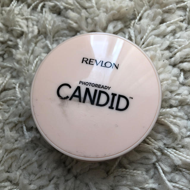 REVLON(レブロン)のレブロン  フォトレディ  キャンディッドウォーターエッセンス　新品 コスメ/美容のベースメイク/化粧品(ファンデーション)の商品写真