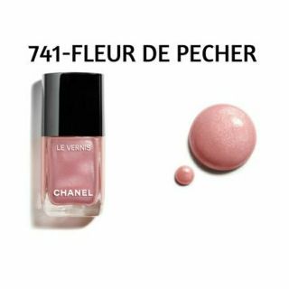 シャネル(CHANEL)のシャネル ヴェルニ ロング トゥニュ / ネイル 741 フルールドゥペシェ(マニキュア)