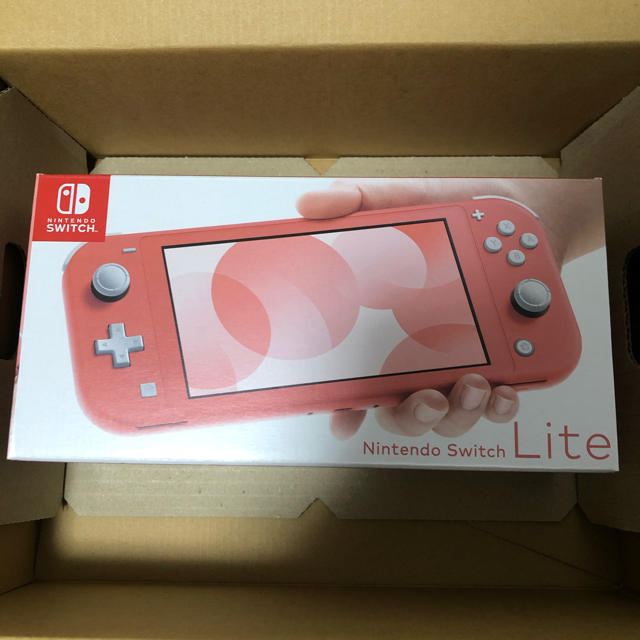 Nintendo Switch Lite コーラル　新品　未開封　納品書付