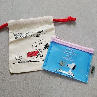 ピーナッツ(PEANUTS)のスヌーピー巾着＆ポーチ(キャラクターグッズ)