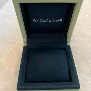 ヴァンクリーフアンドアーペル(Van Cleef & Arpels)のヴァンクリーフ&アーペル　ジュエリーケース(小物入れ)