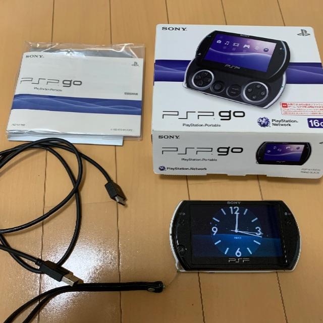 エンタメ/ホビーSONY PSP go メモリーカード付き