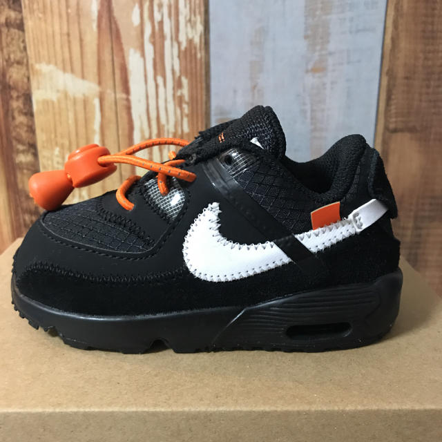 NIKE(ナイキ)のAIR MAX 90 OFF White 12センチ TD ベビーシューズ キッズ/ベビー/マタニティのベビー靴/シューズ(~14cm)(スニーカー)の商品写真