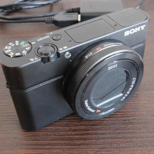 DSC-RX100M3