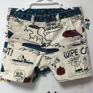 ブーフーウー(BOOFOOWOO)のPEANUTS surf's up柄ハーフパンツ　大人　S(ショートパンツ)