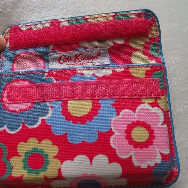 Cath Kidston(キャスキッドソン)のキャス・キッドソン定期入れ カード入れ コイン入れ レディースのファッション小物(名刺入れ/定期入れ)の商品写真