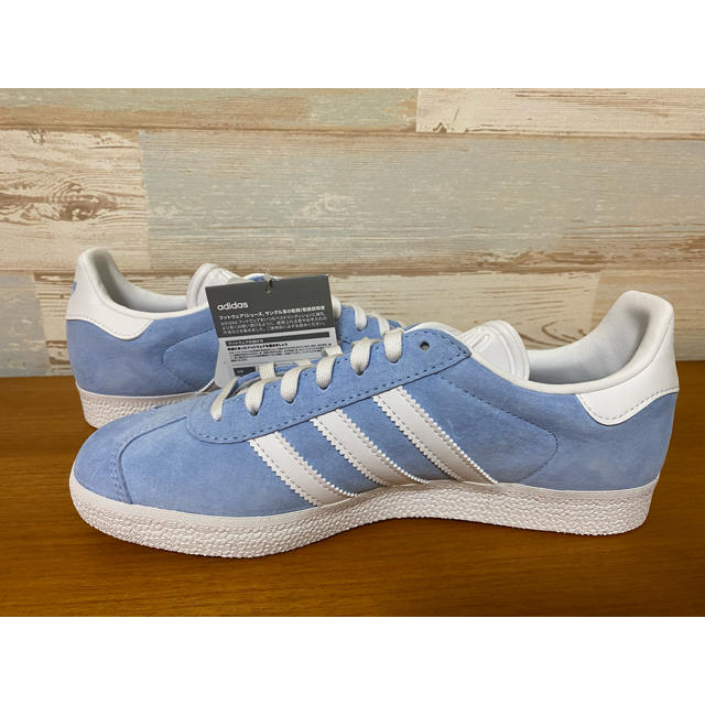 adidas(アディダス)の新品　23.5㎝　adidas アディダス GAZELLE W ガゼル　 レディースの靴/シューズ(スニーカー)の商品写真