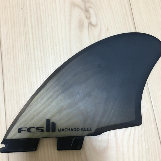 新品未使用　ロブマチャド  ツインフィン　FCS2 スポーツ/アウトドアのスポーツ/アウトドア その他(サーフィン)の商品写真