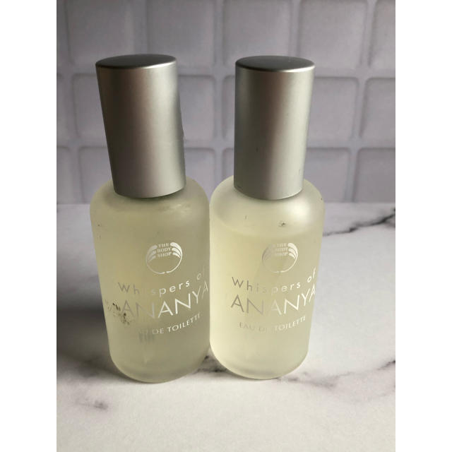 THE BODY SHOP(ザボディショップ)のポコスケ様専用オンTHE BODY SHOP アナーニャ30ml 2本セット コスメ/美容の香水(香水(女性用))の商品写真