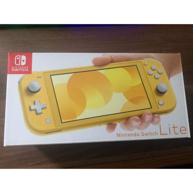 Nintendo Switch Lite イエロー 品 スイッチ ライト