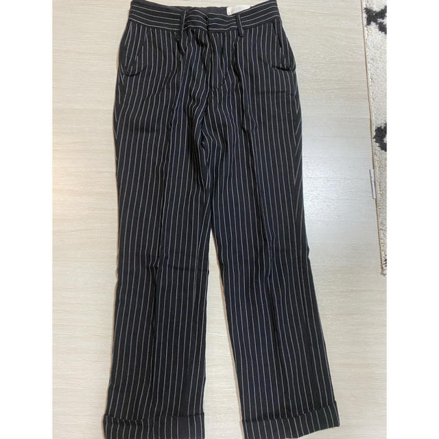 UNUSED(アンユーズド)の売り切り価格　NEONSIGN stripe slacks  ネオンサイン メンズのパンツ(スラックス)の商品写真