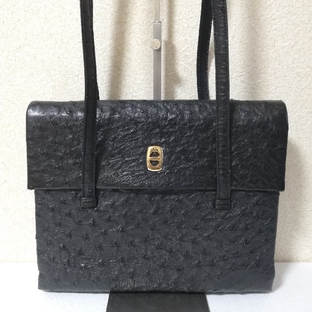 Ostrich ほぼ未使用 Ecru ダチョウ革 オーストリッチレザー ショルダーバッグの通販 By Naoto7010 S Shop オーストリッチならラクマ