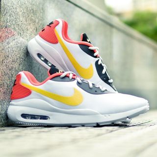 ナイキ(NIKE)の値下げ♪43%OFF！超人気ナイキ オケト ラスタカラー#255(スニーカー)