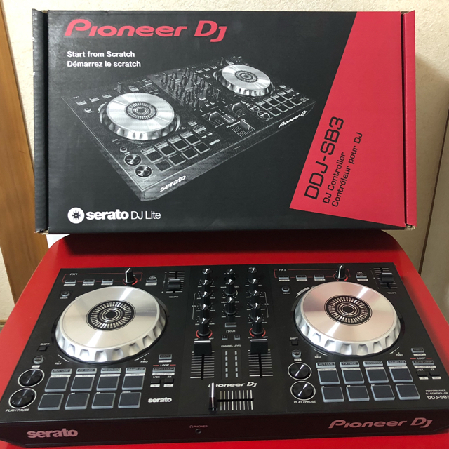 Pioneer(パイオニア)のPioneer  DDJ-SB3  color: BLACK 楽器のDJ機器(DJコントローラー)の商品写真