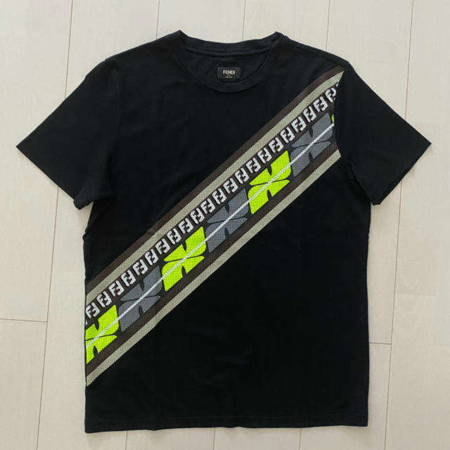 FENDI ブラックコットンジャージー Tシャツ(新品、未使用)