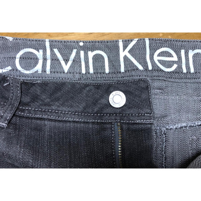 Calvin Klein(カルバンクライン)のCalvin Klein jeans黒スカート レディースのスカート(ひざ丈スカート)の商品写真