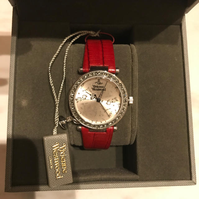 Vivienne Westwood(ヴィヴィアンウエストウッド)のVivienne Westwood 時計　ゲリラ値下げ レディースのファッション小物(腕時計)の商品写真