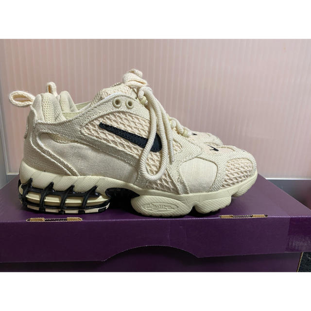 STUSSY(ステューシー)の【お盆値下げ】STUSSY×NIKE 23.5cmスニーカー レディースの靴/シューズ(スニーカー)の商品写真