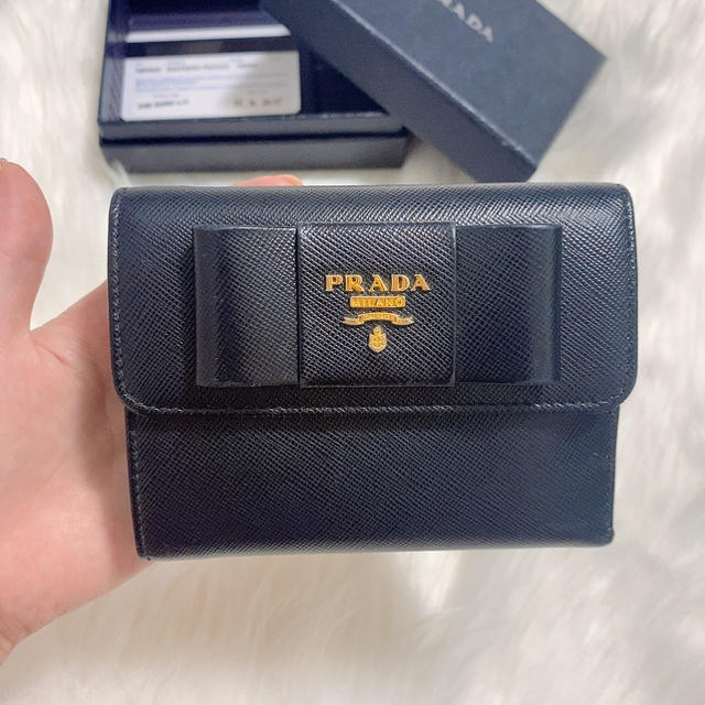 PRADA(プラダ)のプラダ　リボンウォレット レディースのファッション小物(財布)の商品写真