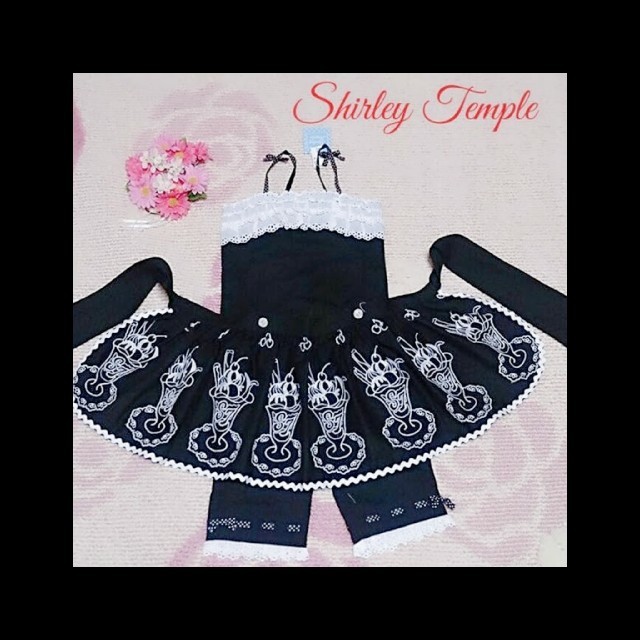 Shirley Temple(シャーリーテンプル)の♡143♡シャーリーテンプル♡パフェエプロン付き♡刺繍♡セットアップ♡110cm キッズ/ベビー/マタニティのキッズ服女の子用(90cm~)(パンツ/スパッツ)の商品写真