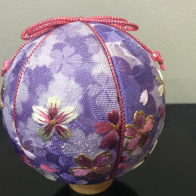 ☆ナナリ☆様用　手鞠　手毬　てまり　刺繍　紫　パープル　桜