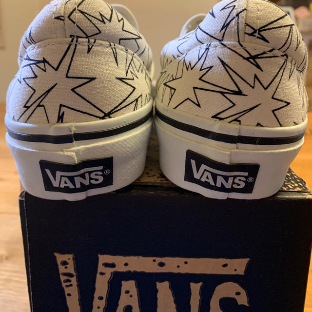 UNDERCOVER(アンダーカバー)の秋コーデ　undercover×vans ダブルネームスリッポン　アンダーカバー メンズの靴/シューズ(スニーカー)の商品写真