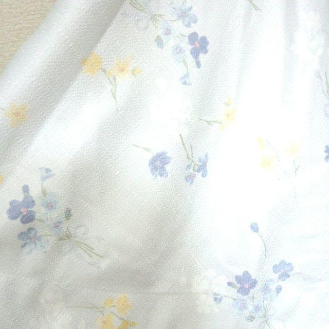 LIZ LISA(リズリサ)のリズリサ ポケットフリル ライトブルー フラワー柄 フレア スカート レディースのスカート(ひざ丈スカート)の商品写真