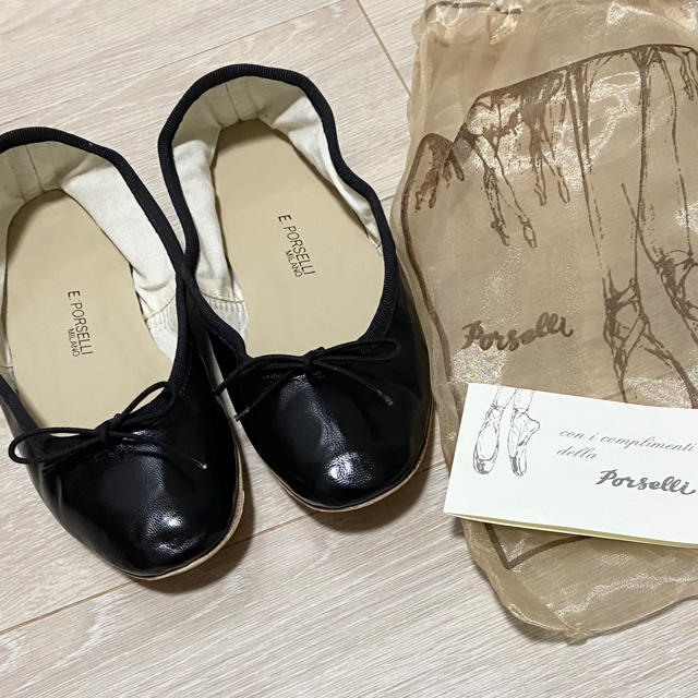 A.P.C(アーペーセー)のポルセリ バレエシューズ 35 レディースの靴/シューズ(バレエシューズ)の商品写真